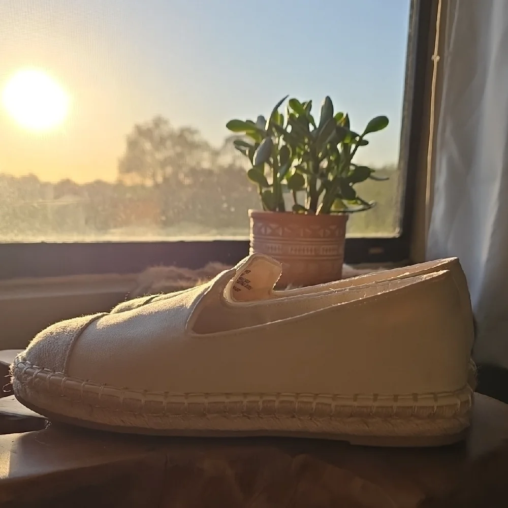 Universal Thread Cream Espadrilles Slip-On Shoes 7
